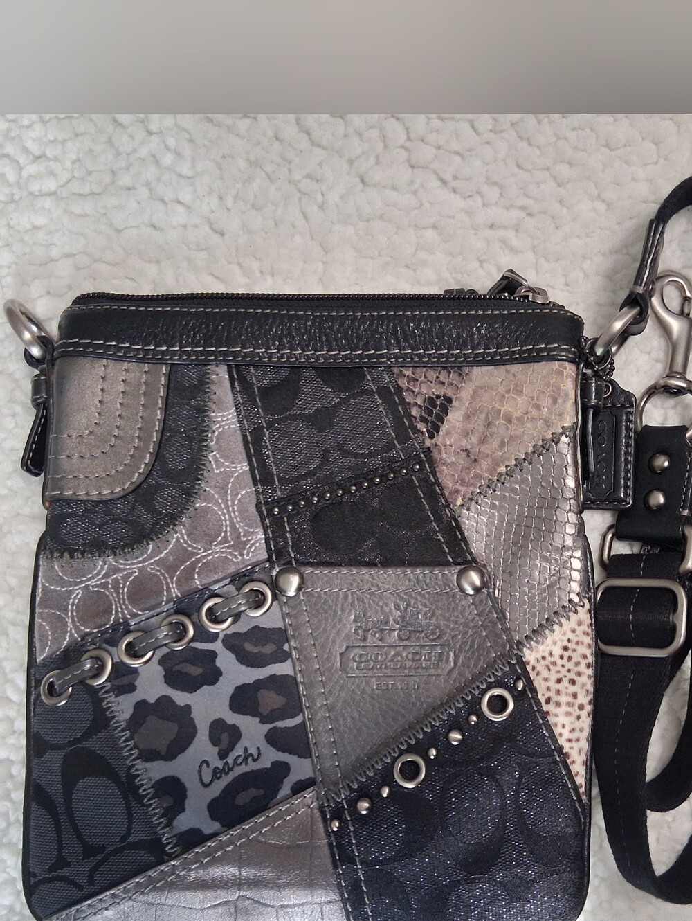 Y2K Coach Patchwork Crossbody in Black, Gray and Taupe Accents 7"×8"